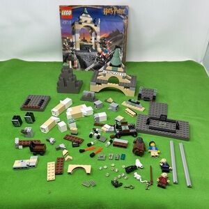 LEGO Harry Potter 4714 Gringott's Bank with Instructions